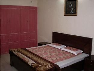 Hôtel Coronation à Nainital Extérieur photo